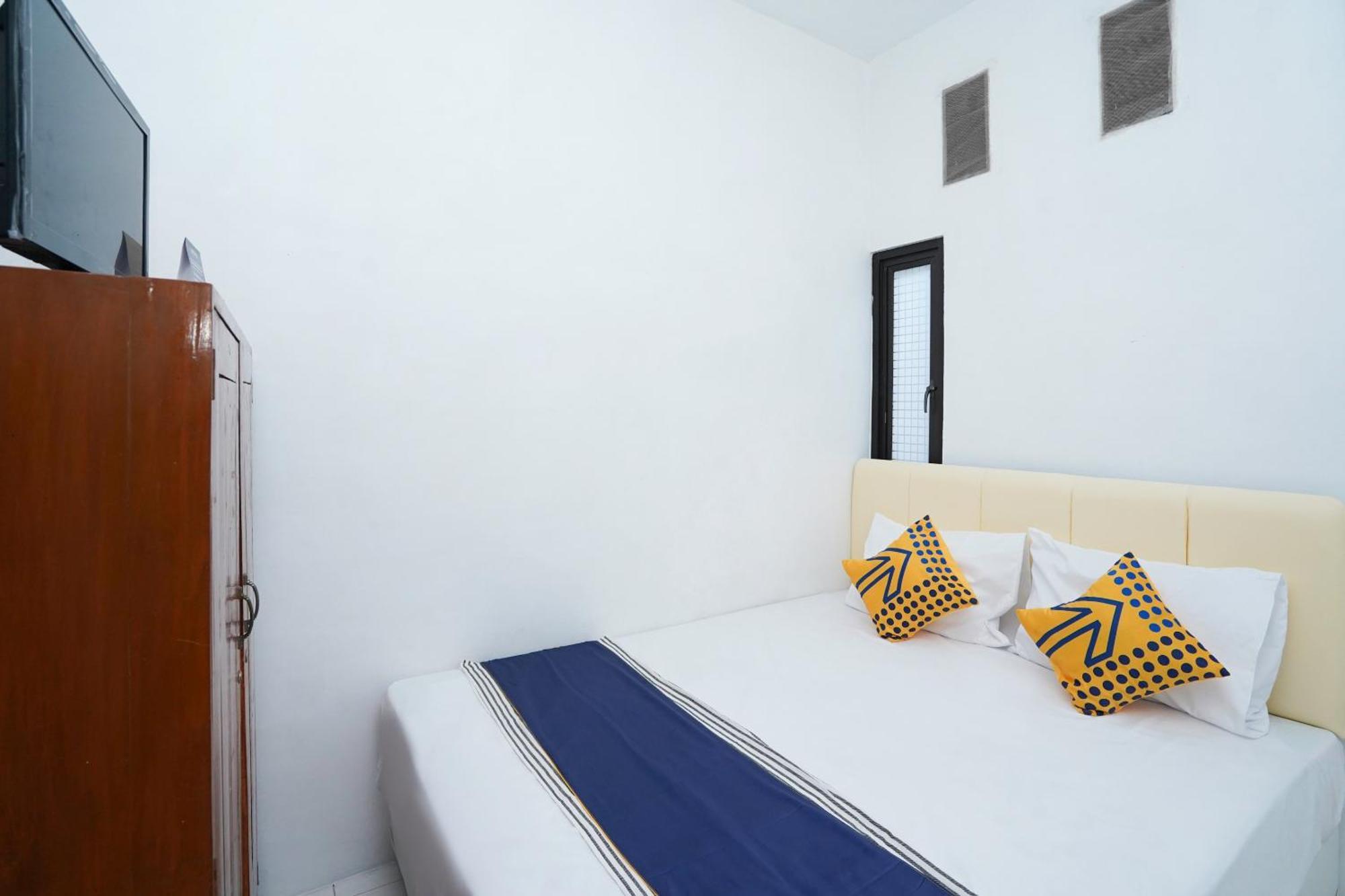 Spot On 2479 Berkah Residence Syariah Gresik Ngoại thất bức ảnh